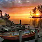 Venedig Und Amsterdam Hébergement de vacances Plau am See