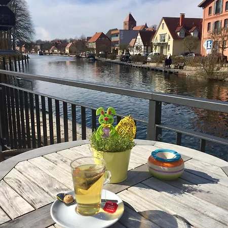 Venedig Und Amsterdam Hébergement de vacances Plau am See